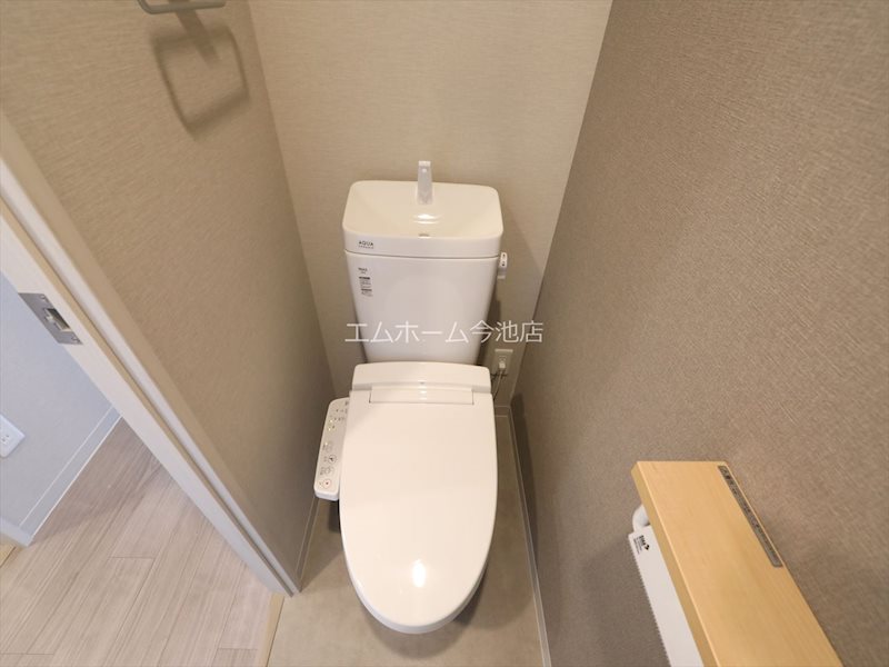 プレイズシード御器所イースト 温水洗浄便座付トイレ