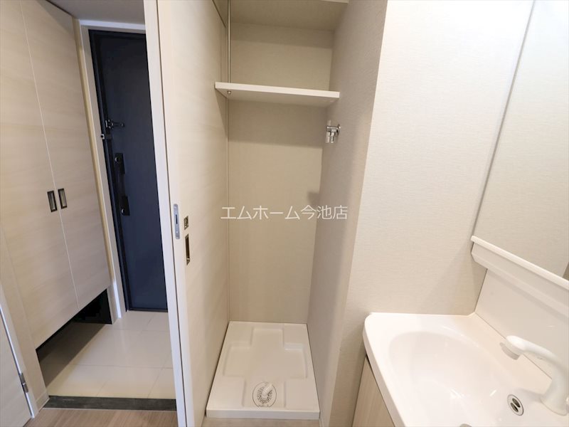 プレイズシード御器所イースト 室内洗濯機置き場