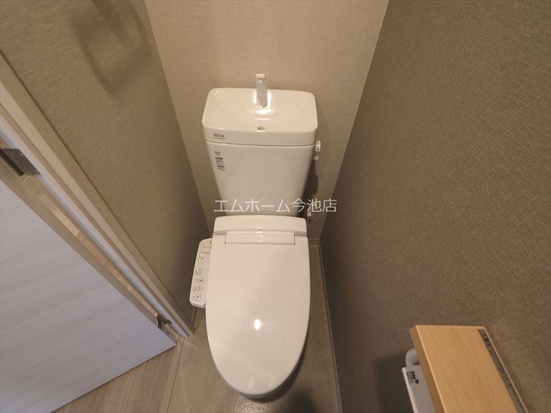 プレイズシード御器所イースト 温水洗浄便座付トイレ
