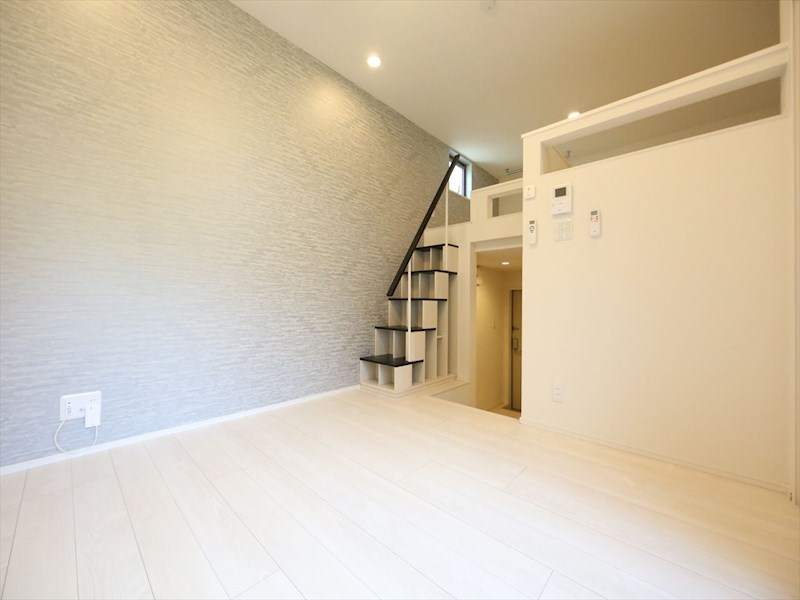 Ｔ－ＲｅｓｉｄｅｎｃｅIII 洋室6.2帖　ロフト6.3帖（寝室にも使えます）　同仕様写真