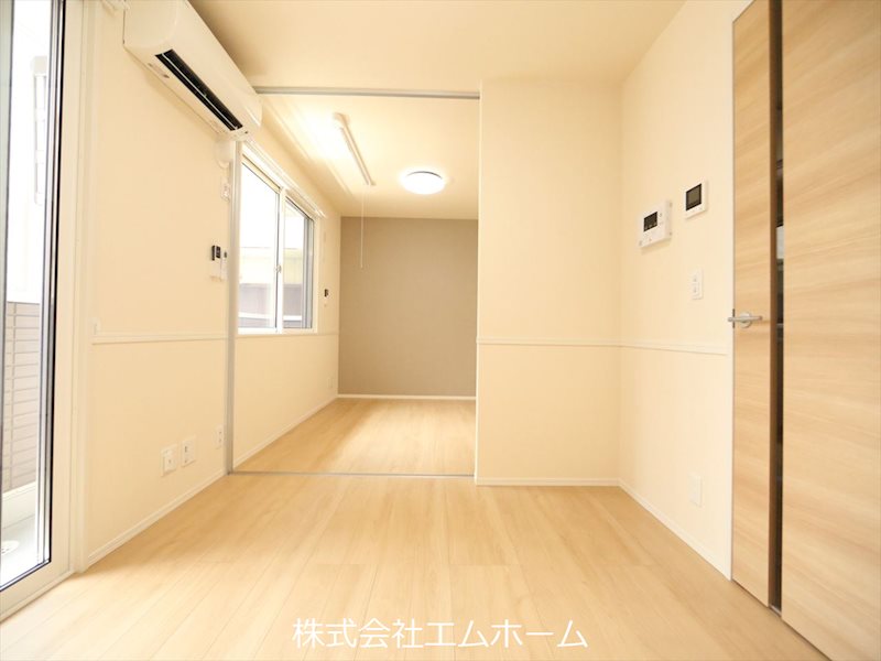 ベンティ明治 洋室4.6帖　ウォークインクローゼット付（収納充実してます