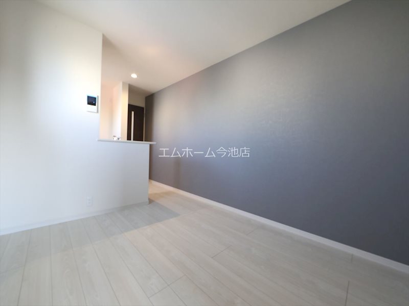 リーブルファイン本城町 LDK9.0帖　エアコン付　窓付（換気良好）