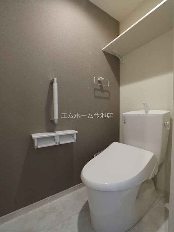 リーブルファイン本城町 温水洗浄便座付トイレ