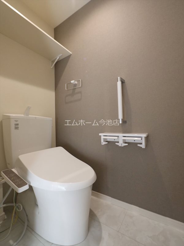 リーブルファイン本城町 温水洗浄便座付トイレ