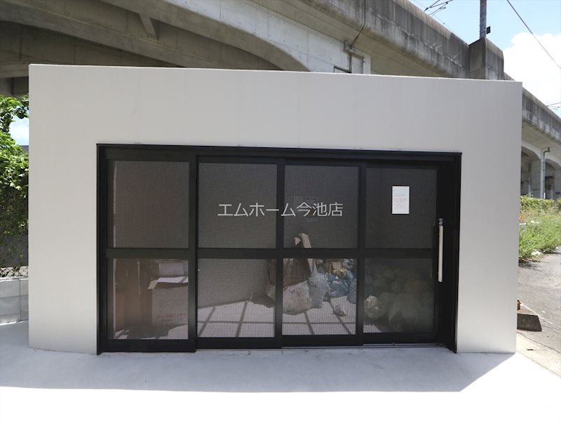 S-RESIDENCE勝川駅前 敷地内ゴミ置き場