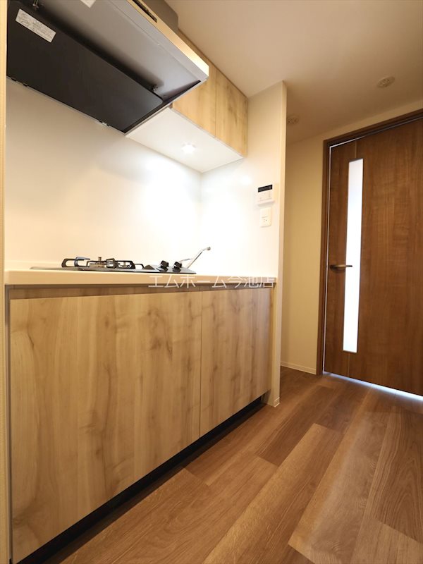 S-RESIDENCE勝川駅前 システムキッチン（ガス2口コンロ付）