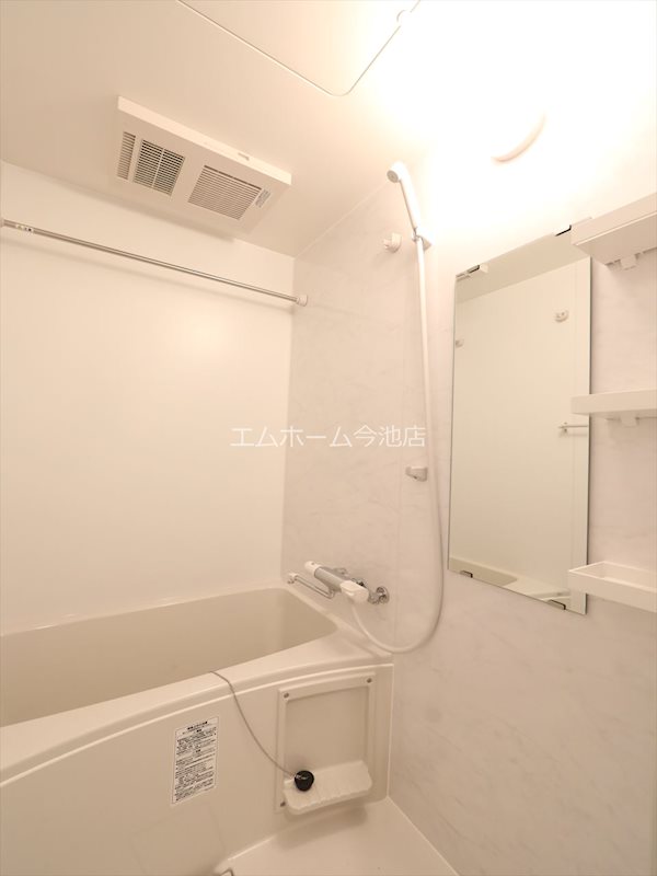 S-RESIDENCE勝川駅前 浴室暖房乾燥機能付バス