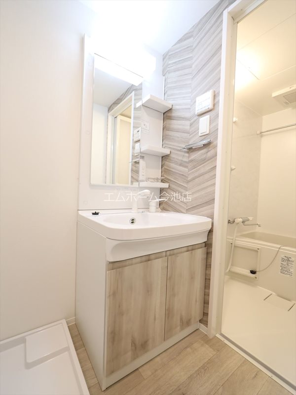 S-RESIDENCE勝川駅前 独立洗面台（シャンプードレッサー付）