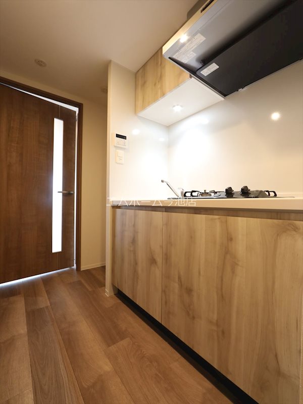S-RESIDENCE勝川駅前 システムキッチン（ガス2口コンロ付）