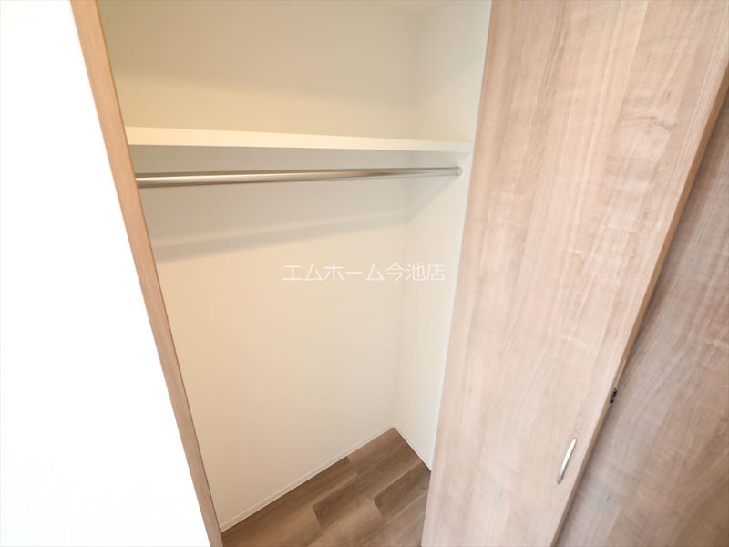 S-RESIDENCE勝川駅前 クローゼット（収納充実しています）