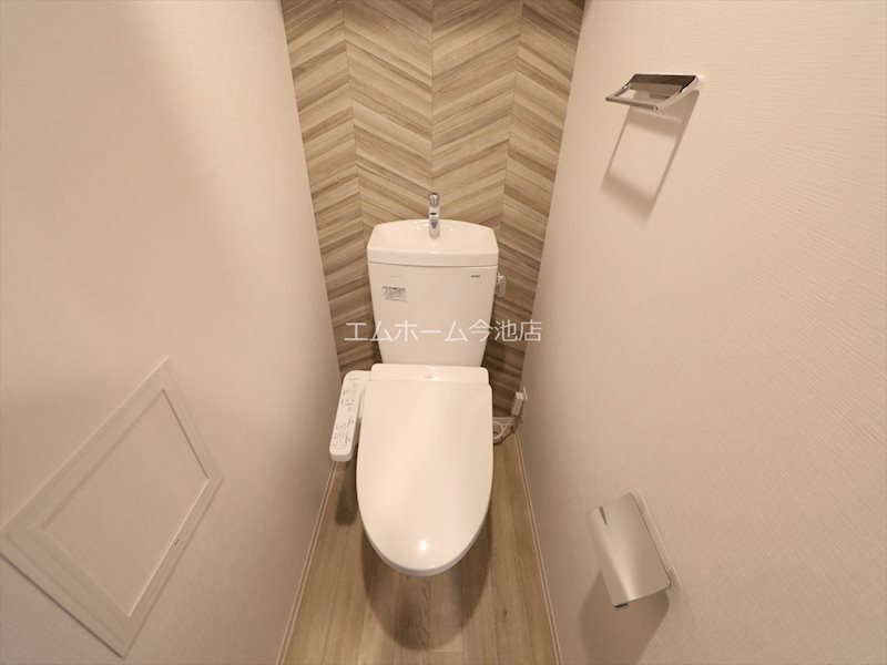 S-RESIDENCE勝川駅前 温水洗浄便座付トイレ