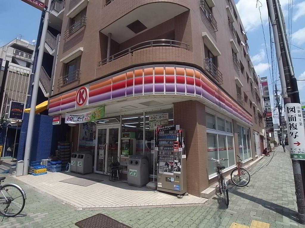 リヴシティ栄 サークルK栄五丁目店 (コンビニ)