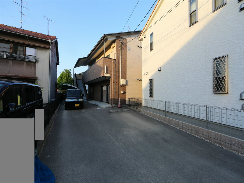 フォレストパーク 敷地内駐車場　空きはご確認下さい
