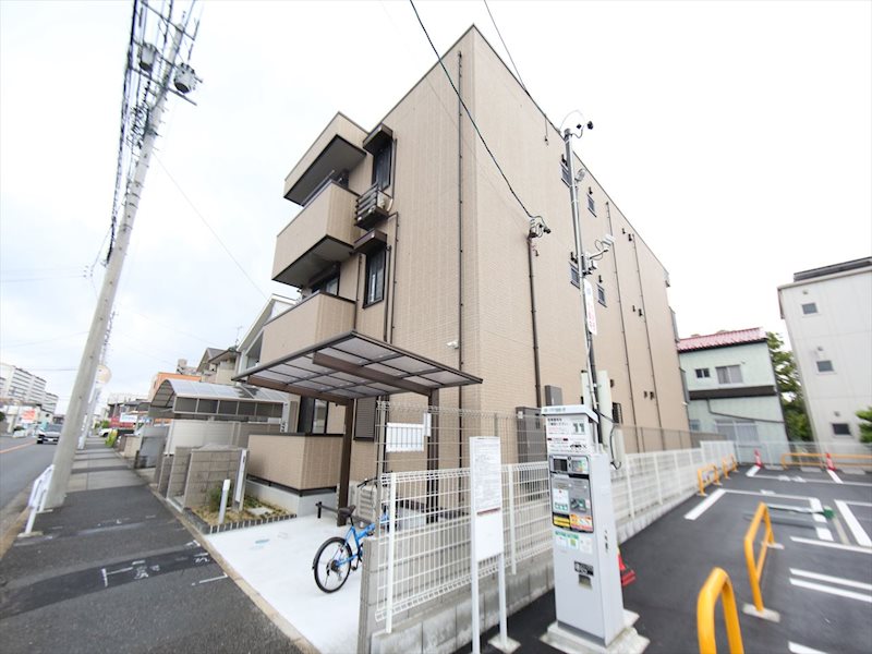 外観　TVモニターホン　宅配BOX完備