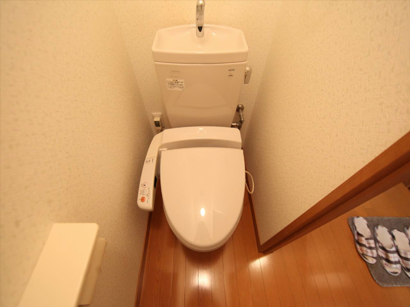 ＳＡＮＫＥＩ　ＨＯＰＥ’Ｚ 温水洗浄暖房便座付トイレ
