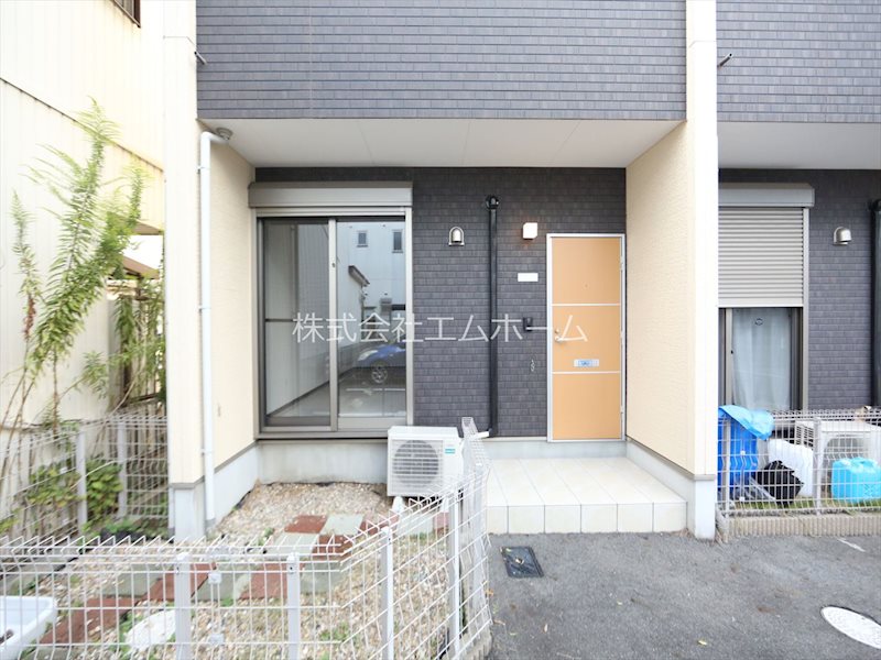 ＰＬＵＳＳＵＭ ＣＯＵＲＴ 児玉 専用庭　南向き