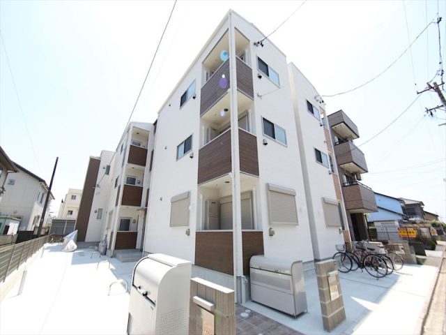 パインヒルズ　エムホーム管理　リスターズ貸主（エムホームグループ）愛知県名古屋市港区津金１丁目4-39-1