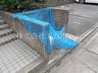 レオパレスＴＳ中村 敷地内ゴミ捨て場