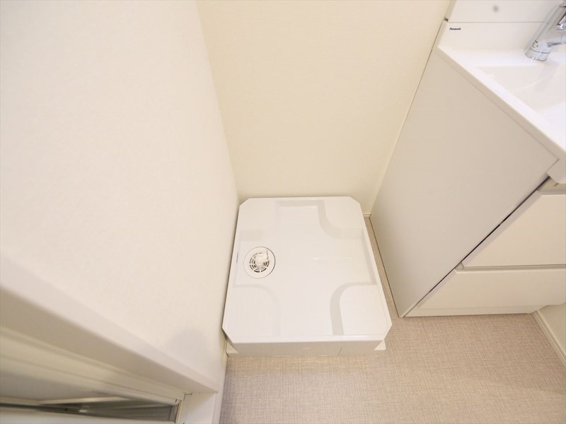 ハーモニーテラス塩釜口 脱衣所　室内洗濯機置き場　同仕様写真