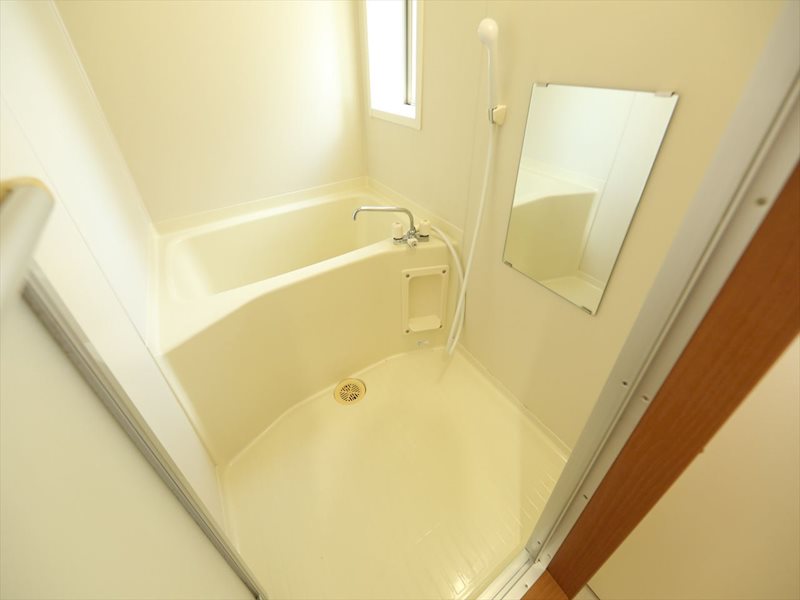 共同ハイツ西大須 バスルーム（お風呂トイレ別）浴室乾燥機付き