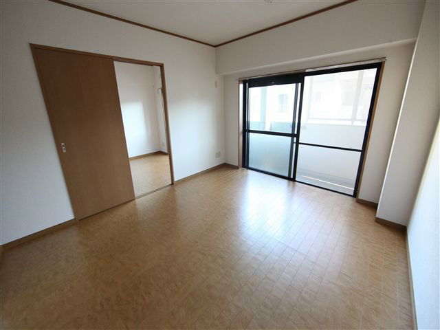 ベルドミール葵22 ＬＤＫ12帖　２ＷＡＹバルコニー　南向き