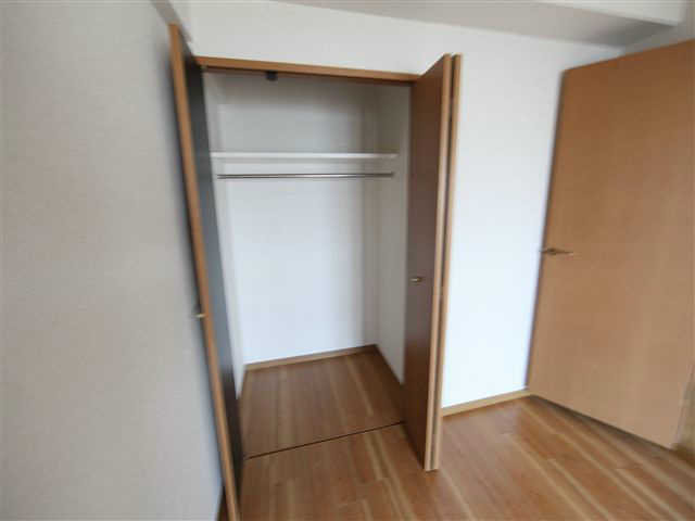 ベルドミール葵22 クローゼット　収納充実してます
