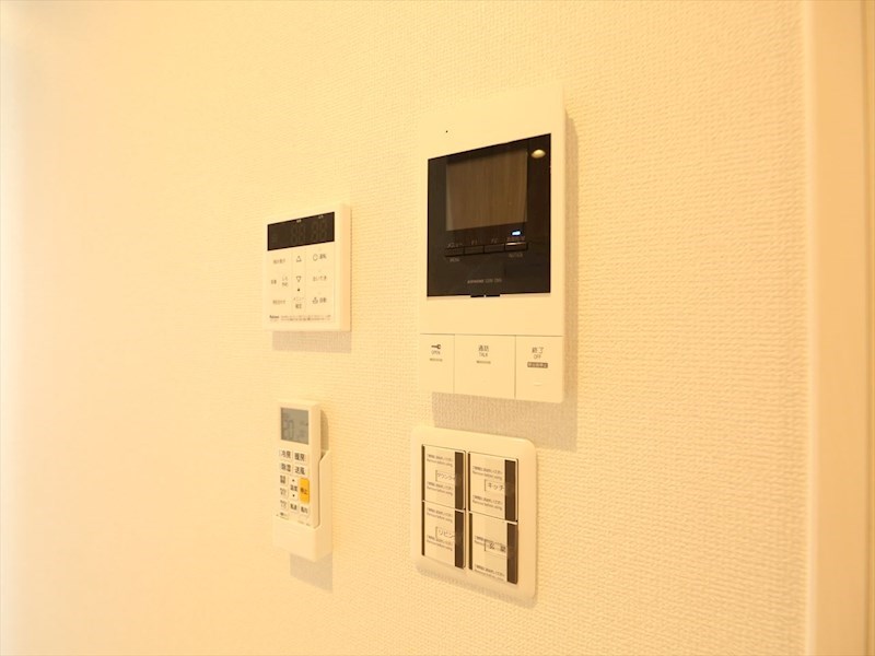 ＲＥＧＡＬＥＳＴ草薙 ＴＶモニター付インターホン　同仕様写真