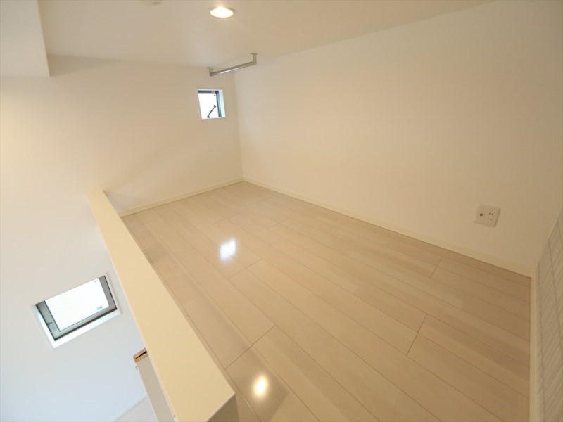 Ｌa ｃｉｅｌ菊井（ラシエル菊井） 上段ロフト3.7帖（収納でもお部屋でも使えます）