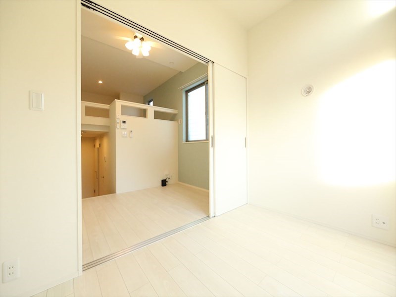 ハーモニーテラス上飯田西町 洋室5.5帖　洋室3.8帖　ロフト6.5帖　同仕様写真