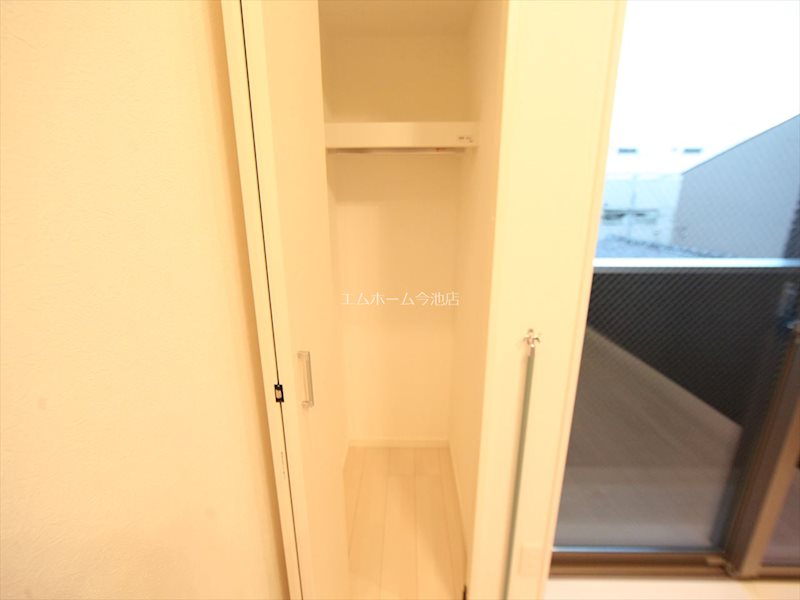 クリークコート クローゼット付（収納充実してます）
