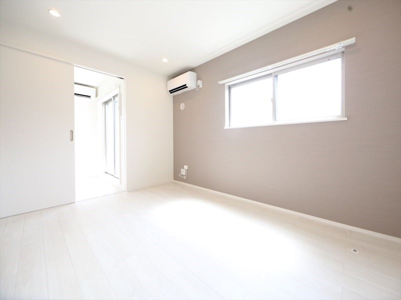 Fine Residence T01 ＬＤＫ8.2帖　システムキッチン　エアコン完備　同仕様写真