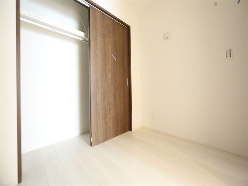 ＲＥＧＡＬＥＳＴ三番町 洋室3帖　クローゼット付（収納充実してます）　同仕様写真