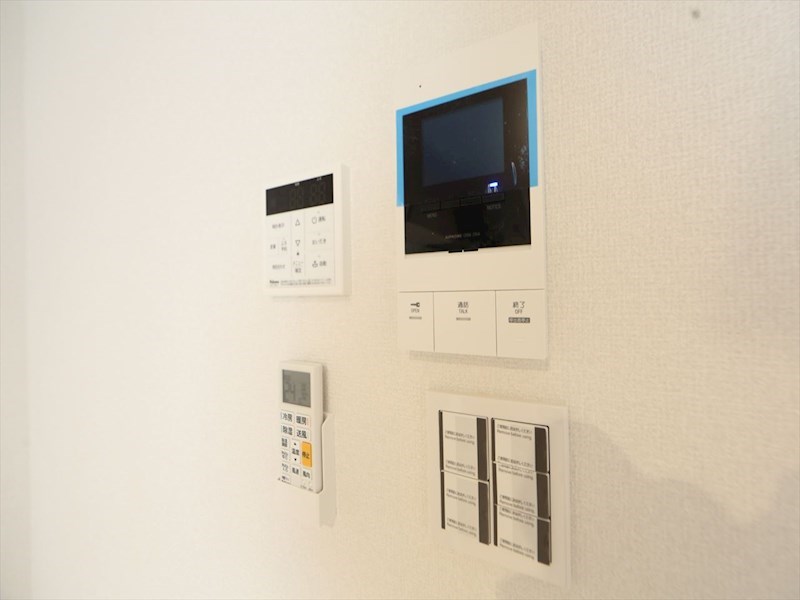 ＲＥＧＡＬＥＳＴ三番町 ＴＶモニター付インターホン　同仕様写真