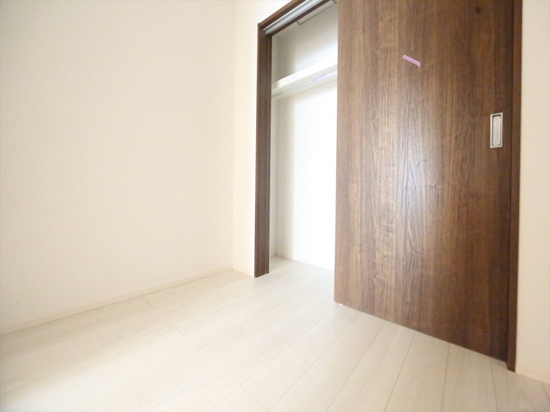 ＲＥＧＡＬＥＳＴ三番町 洋室3帖　クローゼット付（収納充実してます）　同仕様写真