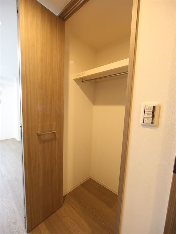 グランドゥール名駅西 クローゼット（収納充実してます）