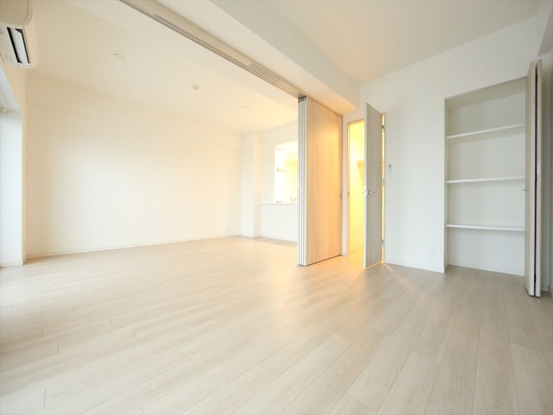 Ｓ－ＲＥＳＩＤＥＮＣＥ六番町 洋室7帖　ウォークインクローゼット付（収納充実してます）