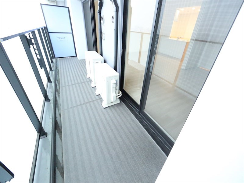Ｓ－ＲＥＳＩＤＥＮＣＥ六番町 バルコニー