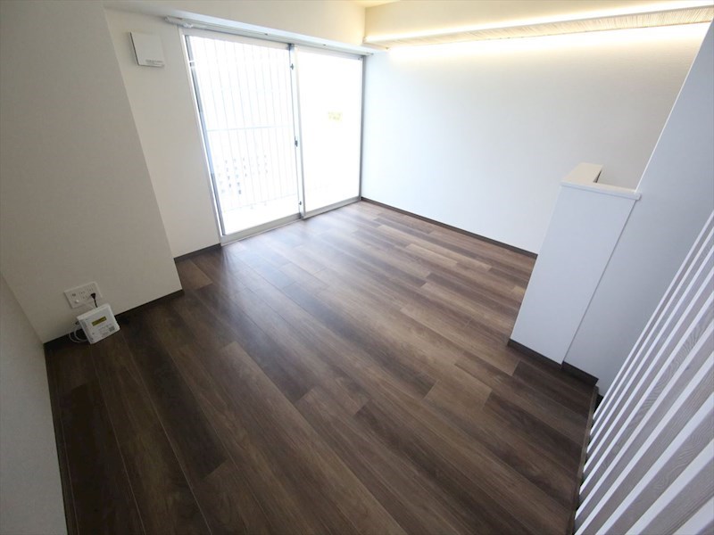ＳＫ ＢＵＩＬＤＩＮＧ-901 ＬＤＫ11.1帖　２面採光　エアコン完備　バルコニー