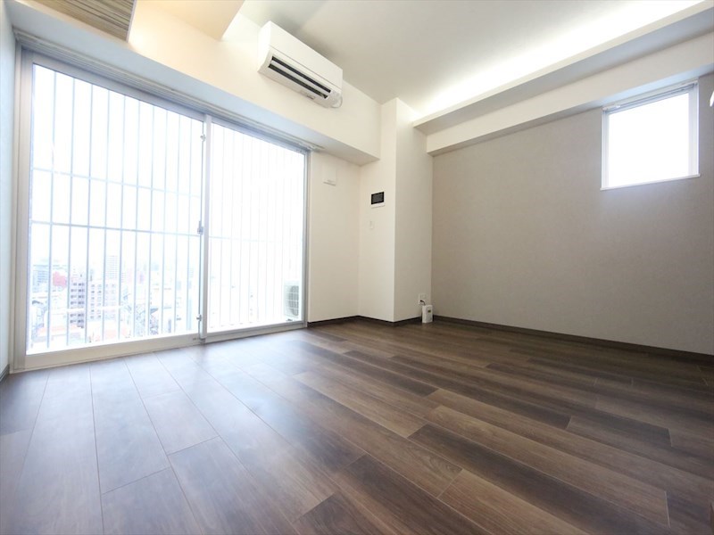 ＳＫ ＢＵＩＬＤＩＮＧ-901 ＬＤＫ11.1帖　２面採光　エアコン完備　バルコニー