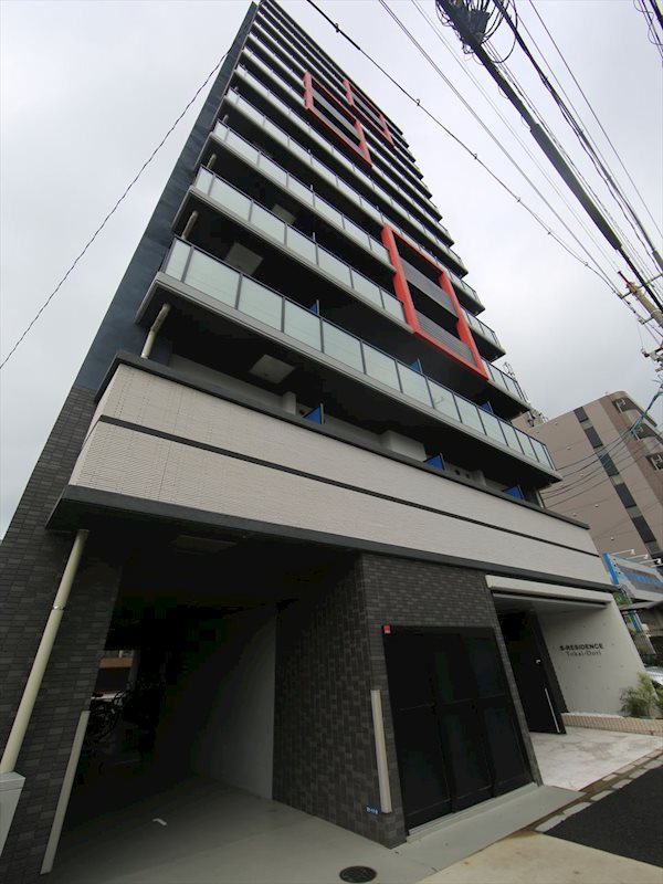 外観 オートロック 宅配BOX 防犯カメラ
