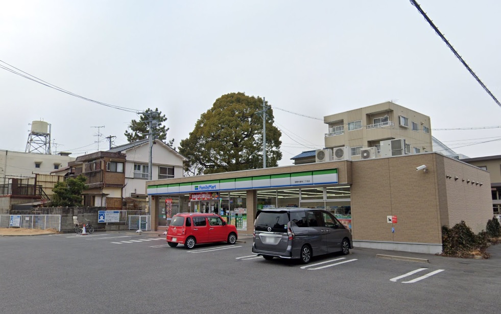 ＲＥＧＡＬＥＳＴ瑞穂区役所 ファミリーマート 瑞穂本願寺二丁目店