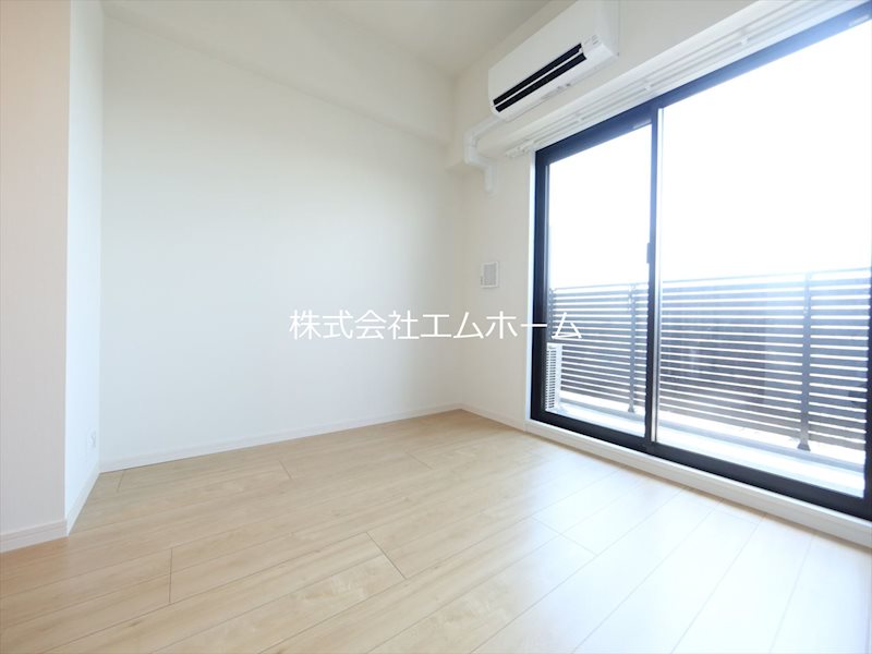 Ｓ－ＲＥＳＩＤＥＮＣＥ尾頭橋 洋室6.0帖　エアコン完備　クローゼット付　バルコニー