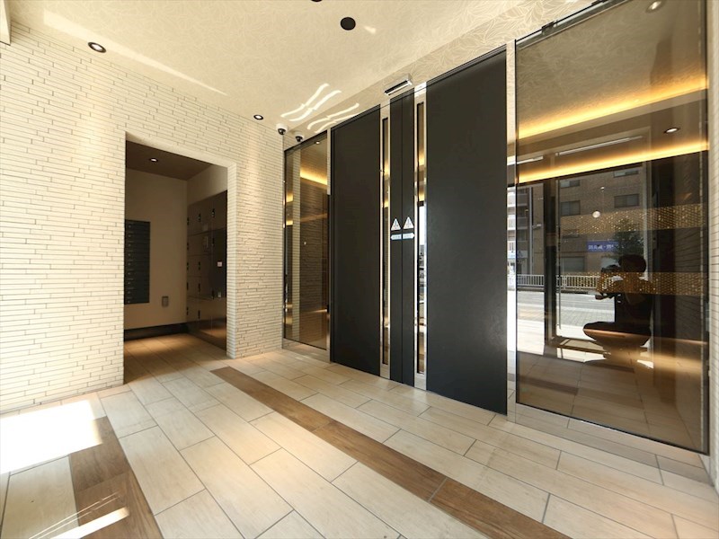 Ｓ－ＲＥＳＩＤＥＮＣＥ熱田一番 エントランス　オートロック付　防犯カメラ有り