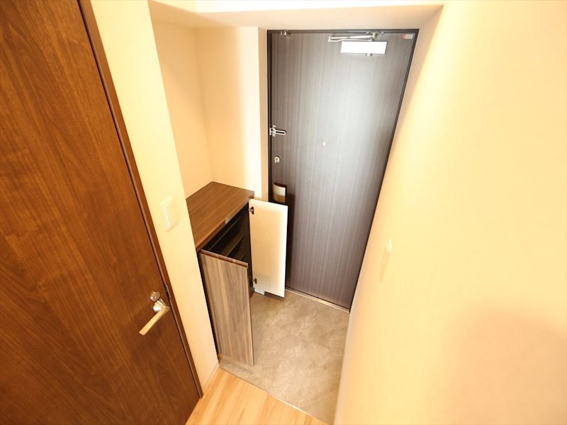 Ｓ－ＲＥＳＩＤＥＮＣＥ熱田一番 玄関　シューズボックス付