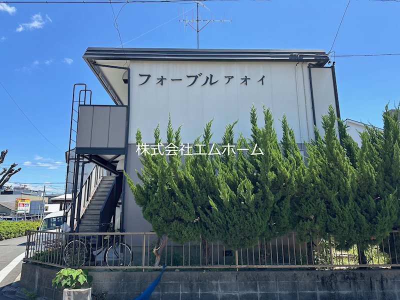 フォーブルアオイ 外観　1フロア2部屋（全部屋角部屋）