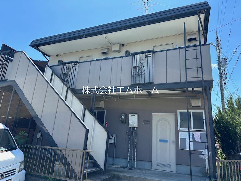 フォーブルアオイ 外観　1フロア2部屋（全部屋角部屋）
