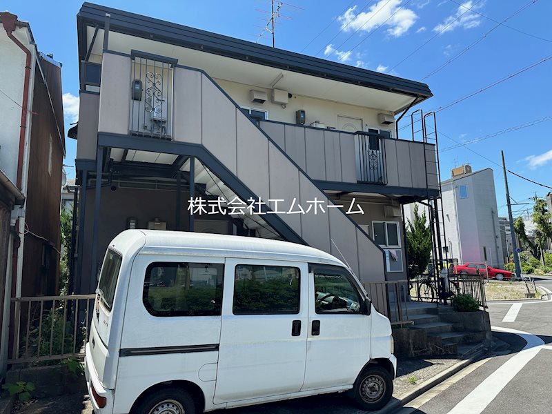 フォーブルアオイ 外観　1フロア2部屋（全部屋角部屋）