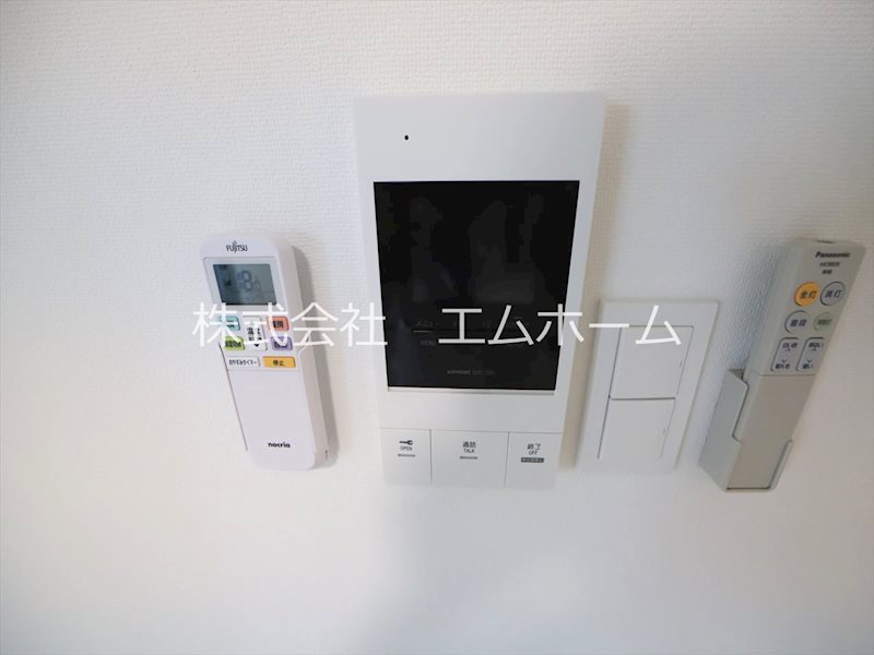 セントフィオーレ岩塚 ＴＶモニター付インターホン