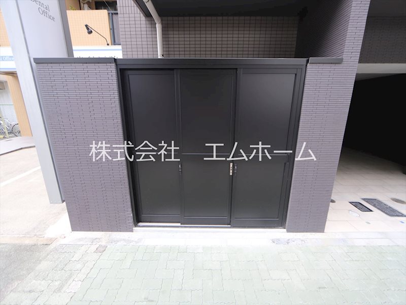 セントフィオーレ岩塚 ゴミ置き場