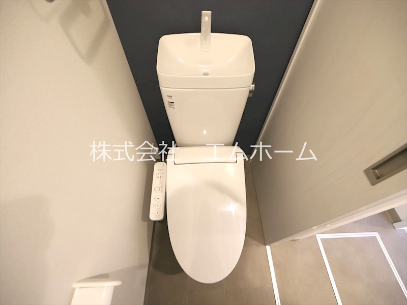 セントフィオーレ岩塚 温水洗浄暖房便座付トイレ